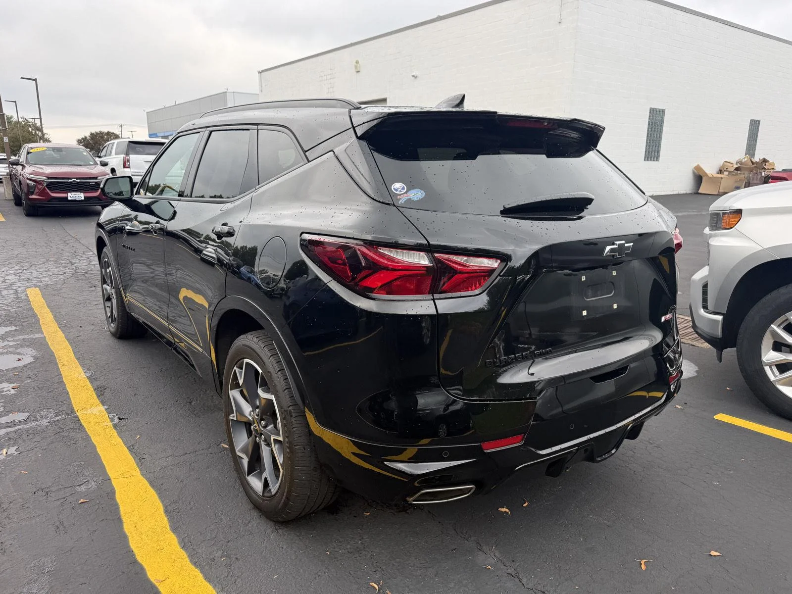 Used 2021 BLACK Chevrolet RS image 6