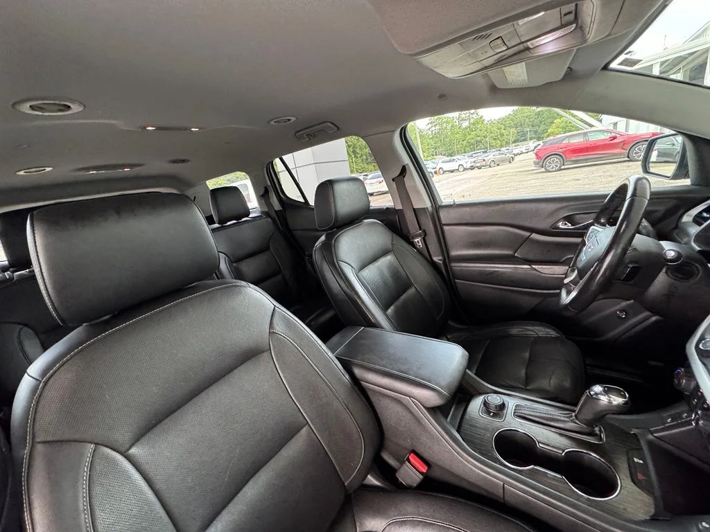 Used 2018 Silver GMC SLT-1 image 18