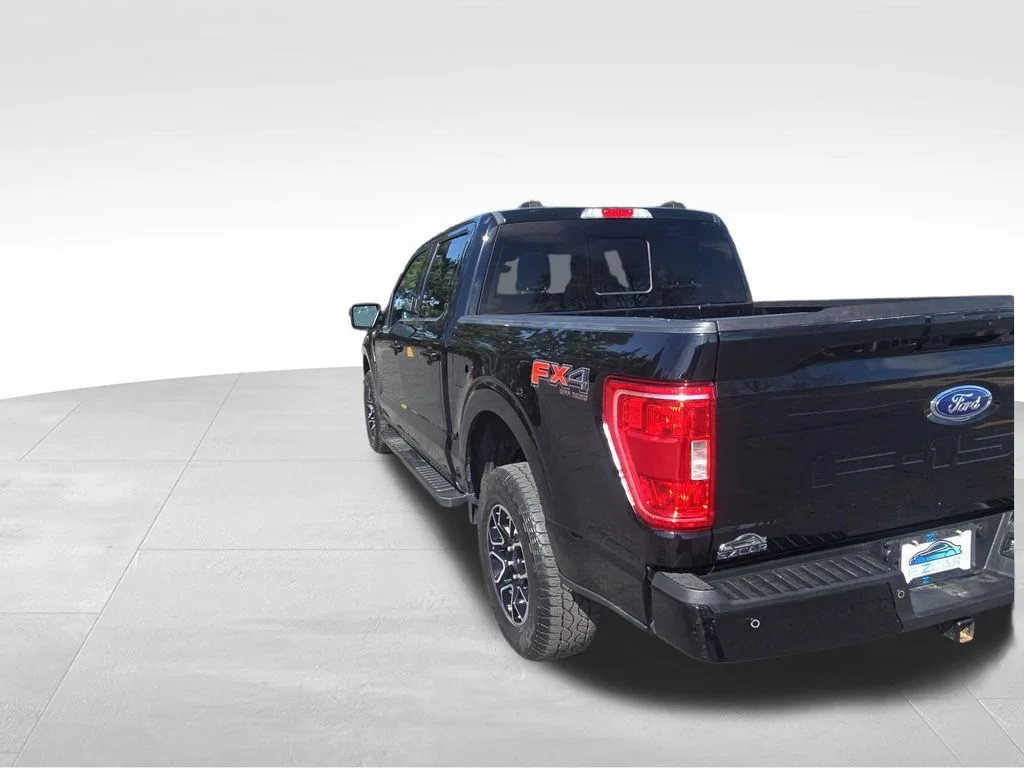 Used 2021 Black Ford  image 13