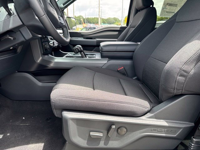 New 2026 Carbonized Gray Metallic Ford XLT image 20