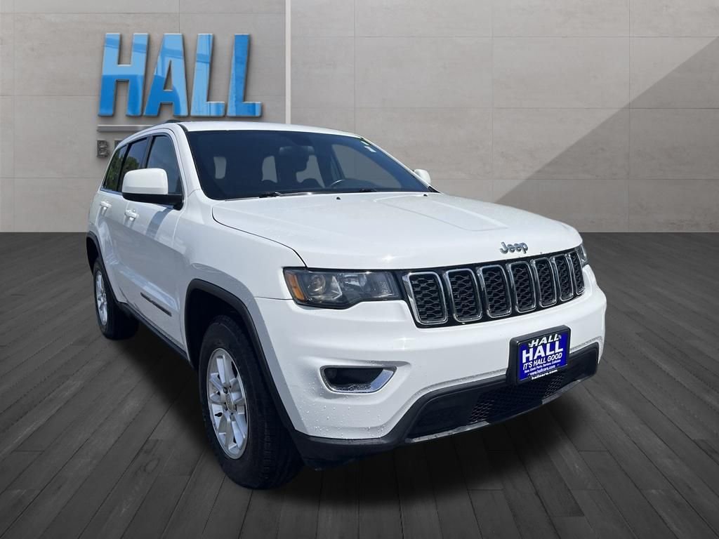 Used 2018 White Jeep Laredo E image 7