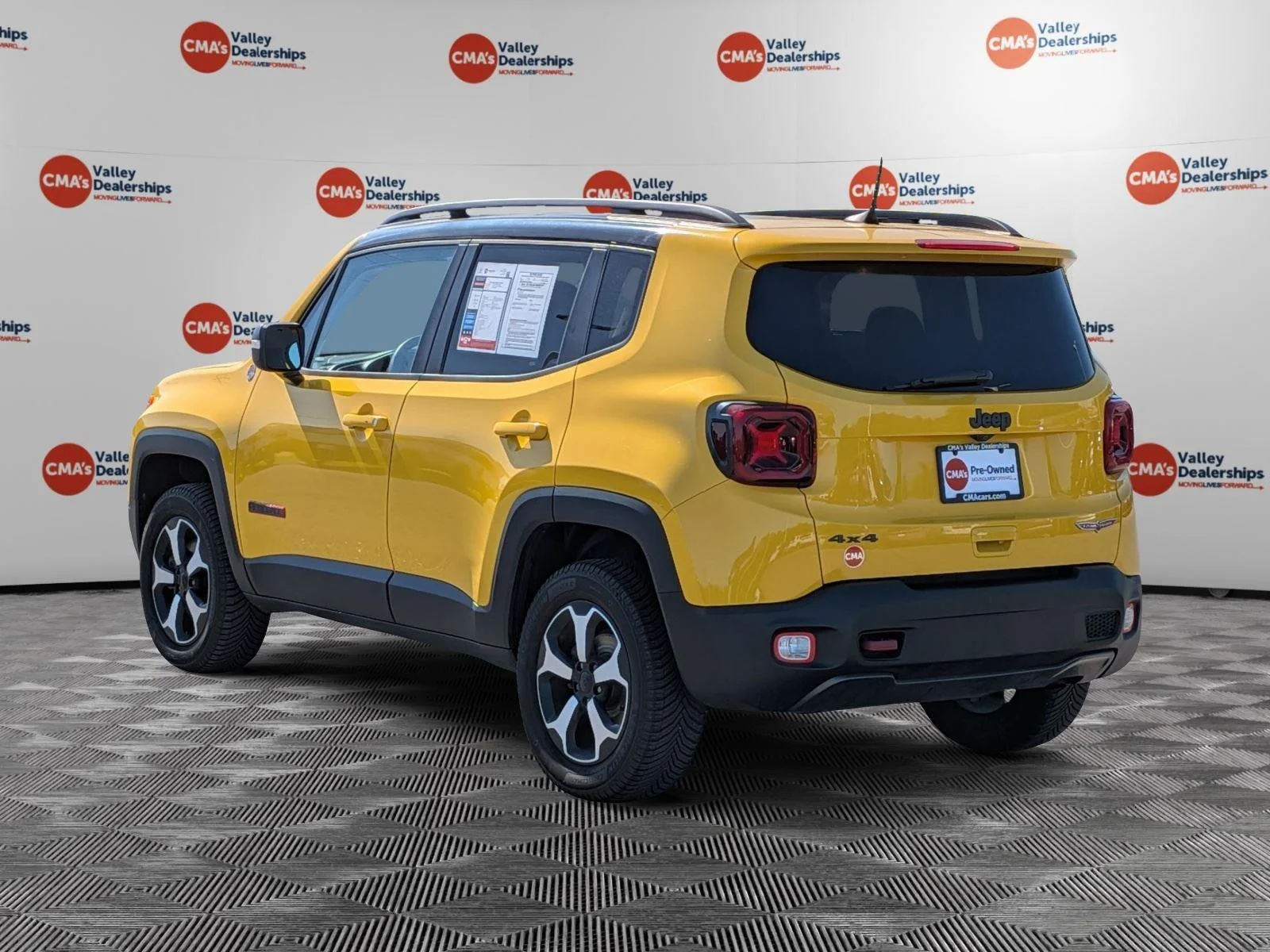 Used 2019 Solar Yellow Clearcoat Jeep Trailhawk image 7