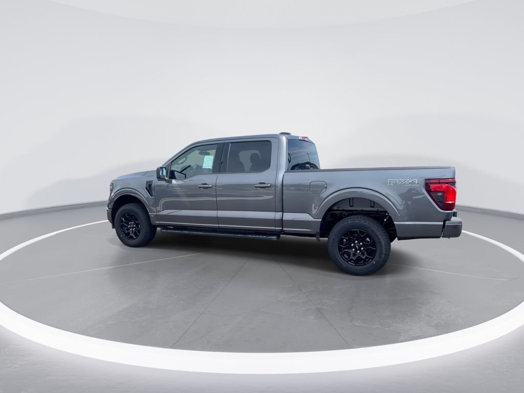 New 2026 Carbonized Gray Metallic Ford XLT image 6