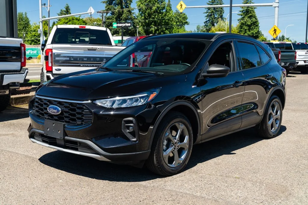 Used 2025 Black Ford ST-Line Select image 3