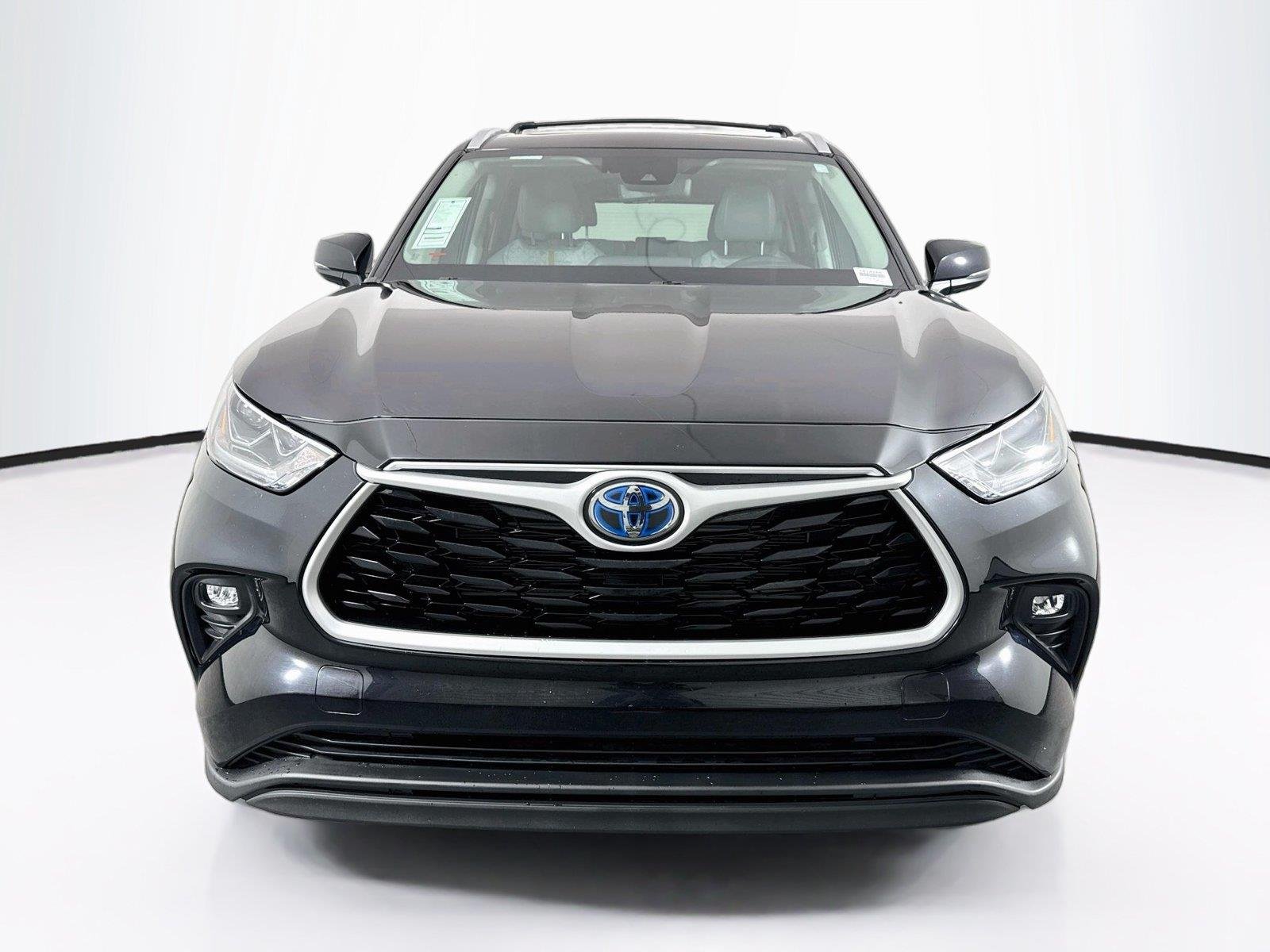 Used 2022 Midnight Black Metallic Toyota Bronze Edition image 8