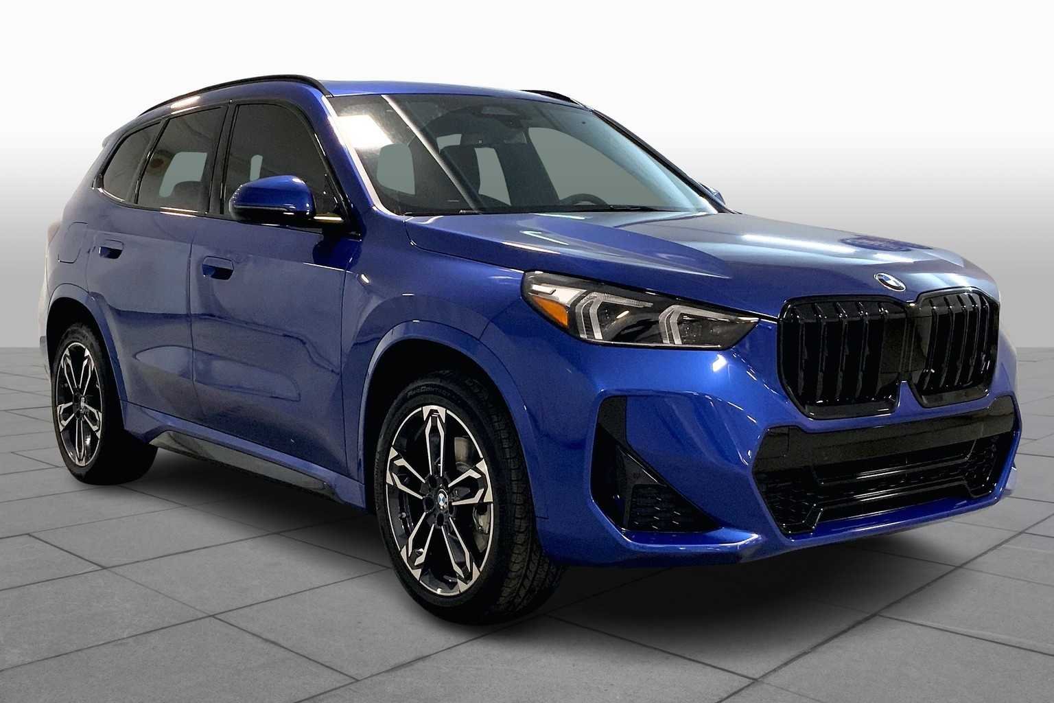 New 2026 Portimao Blue Metallic BMW xDrive28i image 2