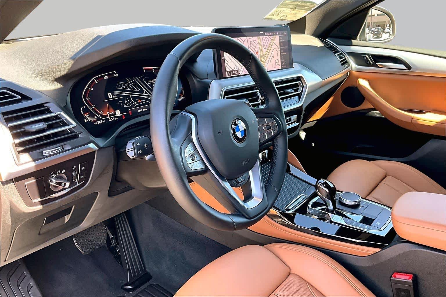 Used 2024 Black Sapphire Metallic BMW xDrive30i image 16