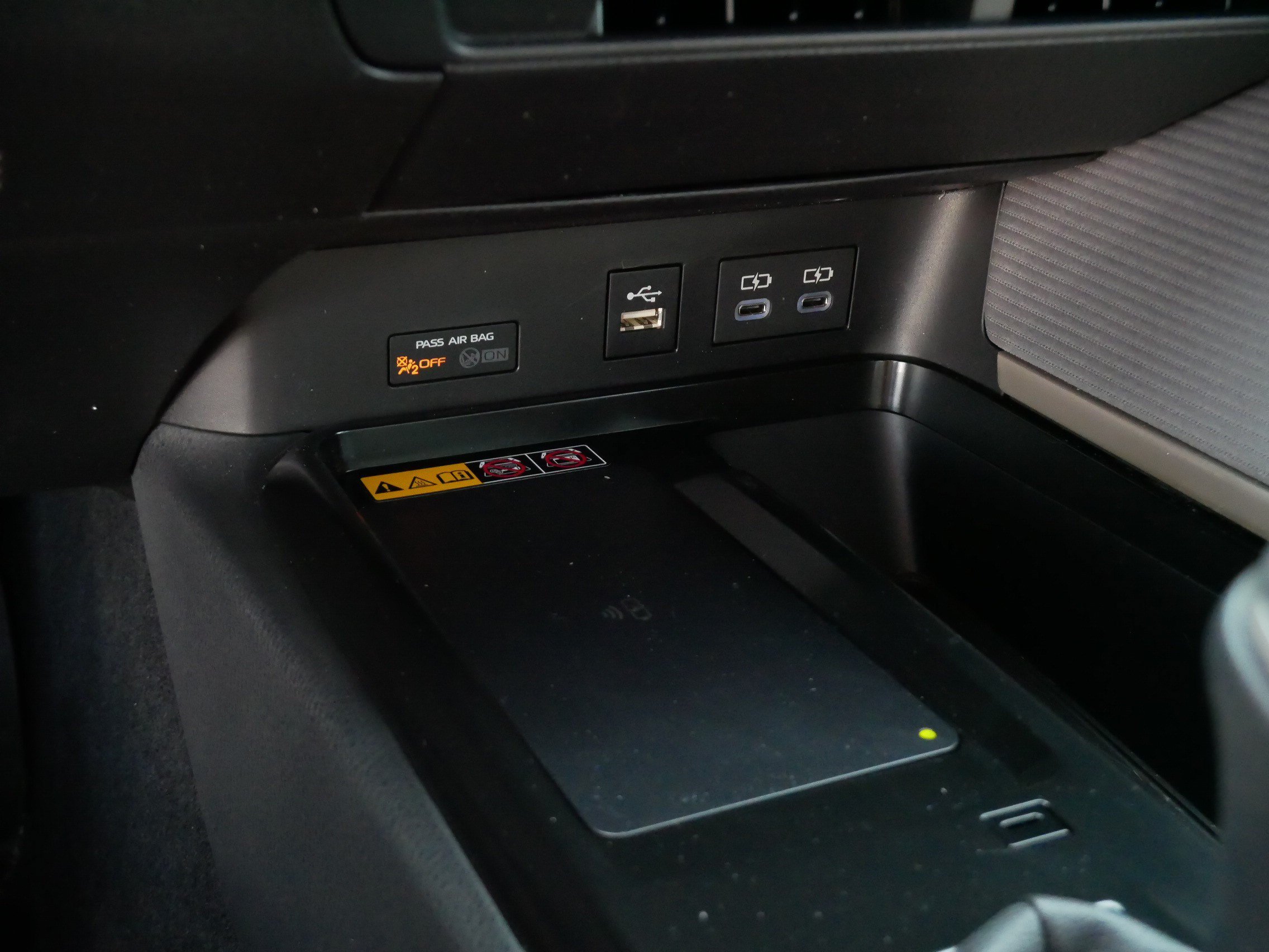 Certified Used 2025 ICE CAP Toyota SE image 30
