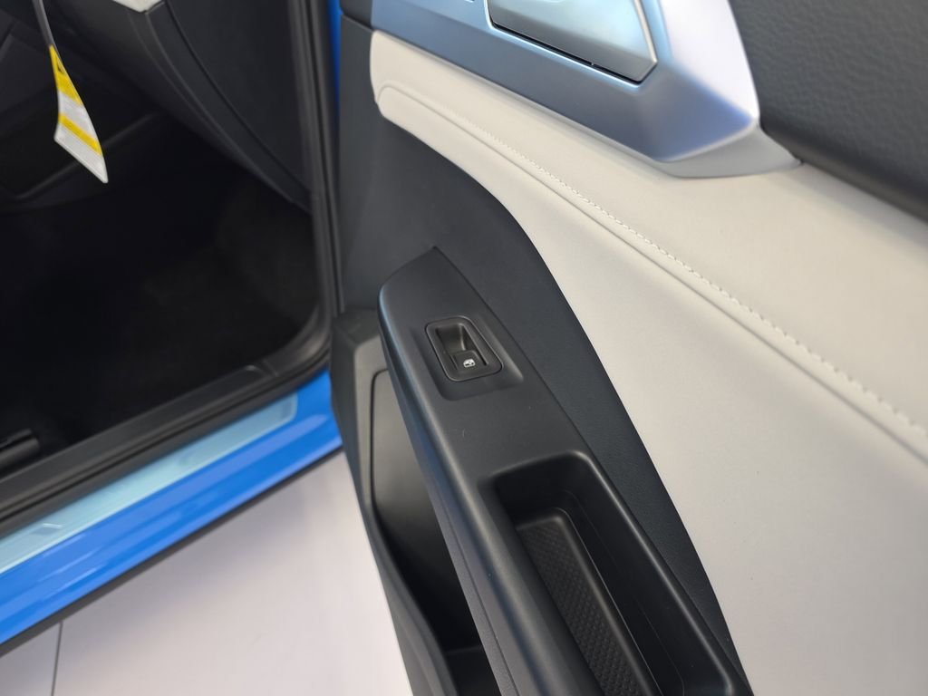 New 2026 Blue Volkswagen 1.5T SE image 33