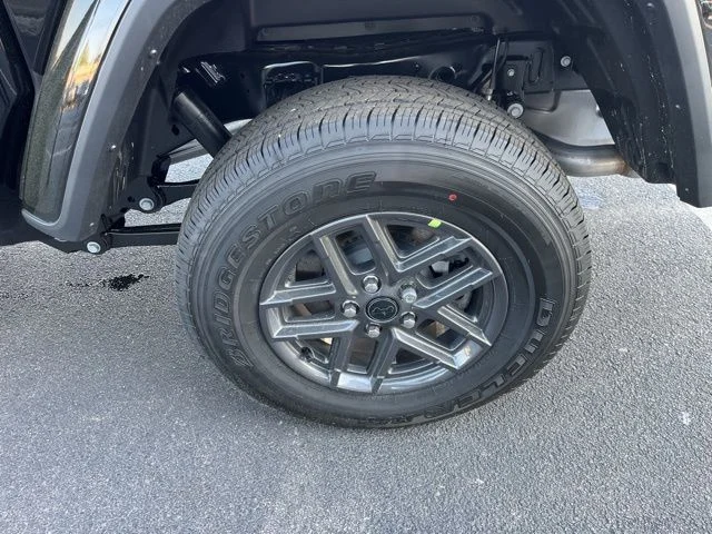 New 2026 Black Clear-Coat Exterior Paint Jeep Sport S image 19