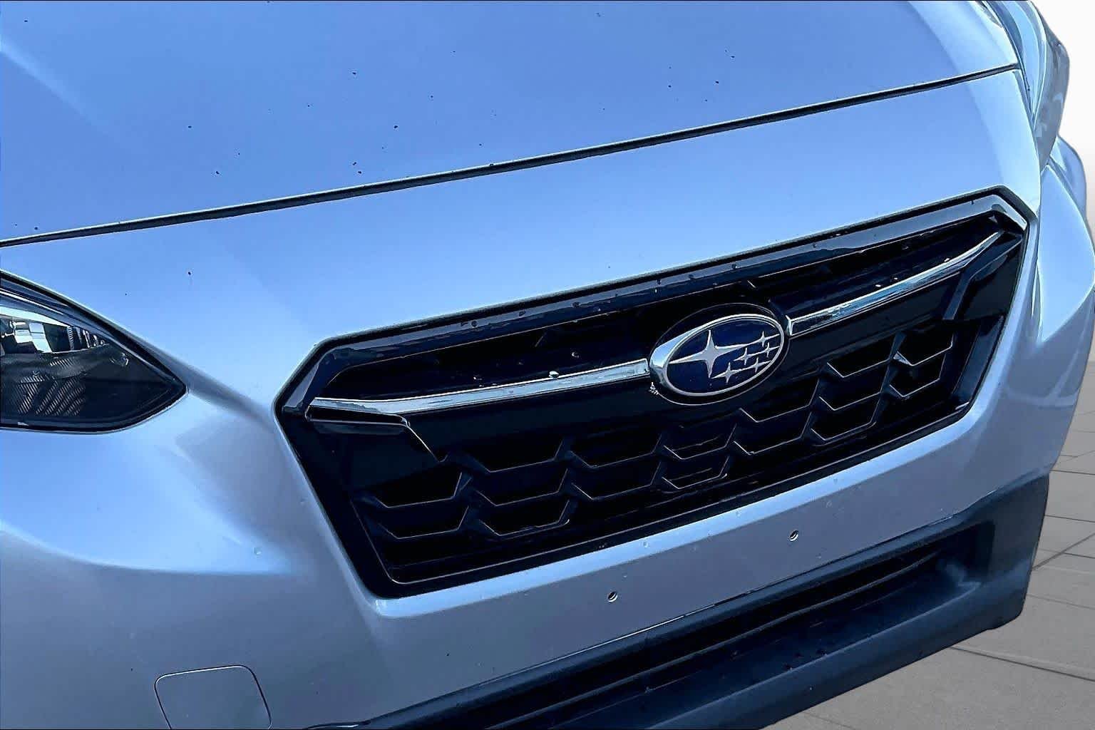 Used 2019 Ice Silver Metallic Subaru  image 28