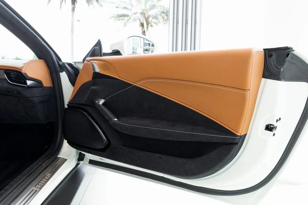 Used 2025 Bianco Avus Ferrari Spider image 44