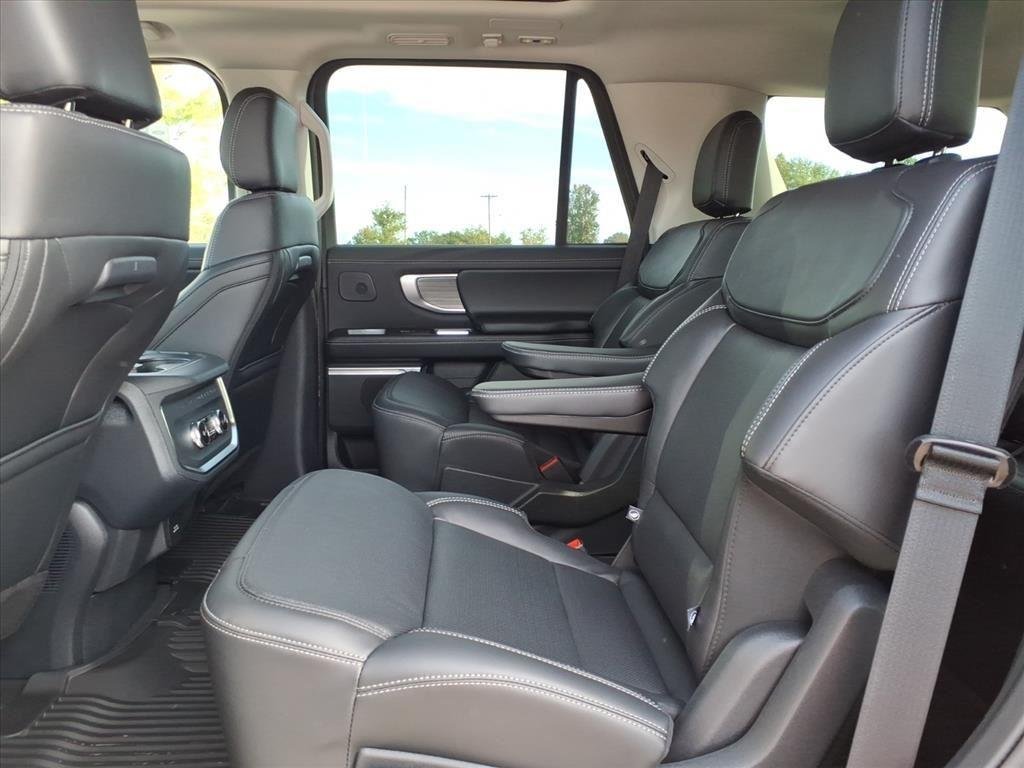 2025 Ford Expedition Platinum - Photo 25