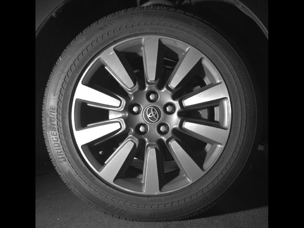 Used 2020 Beige Toyota XLE Premium image 21