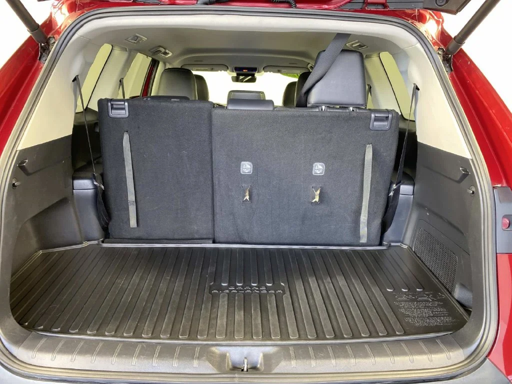Used 2025 Red Toyota XLE image 8
