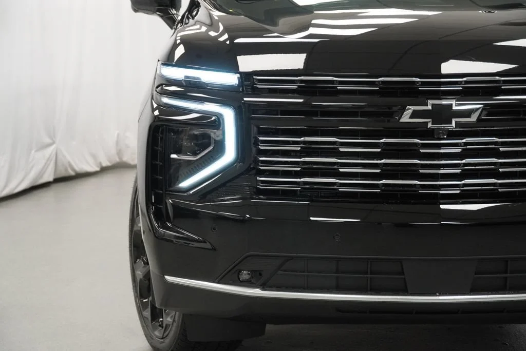New 2026 Black Chevrolet High Country image 37