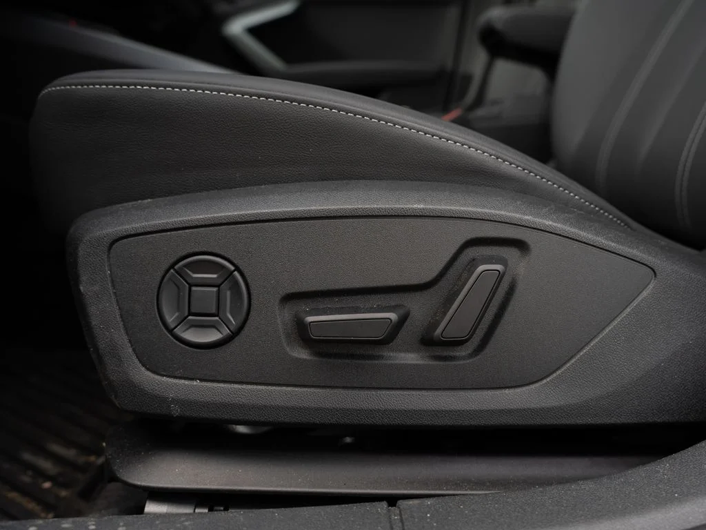 Used 2026 Black Audi 40 Premium image 19