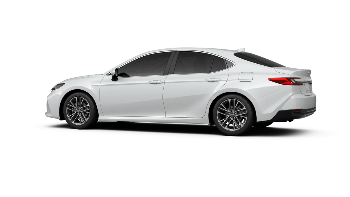 New 2026 Wind Chill Pearl Toyota XLE image 5