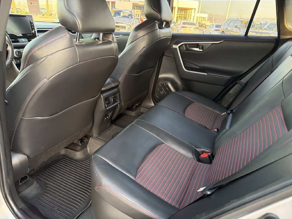 2021 Toyota RAV4 XSE - Photo 29
