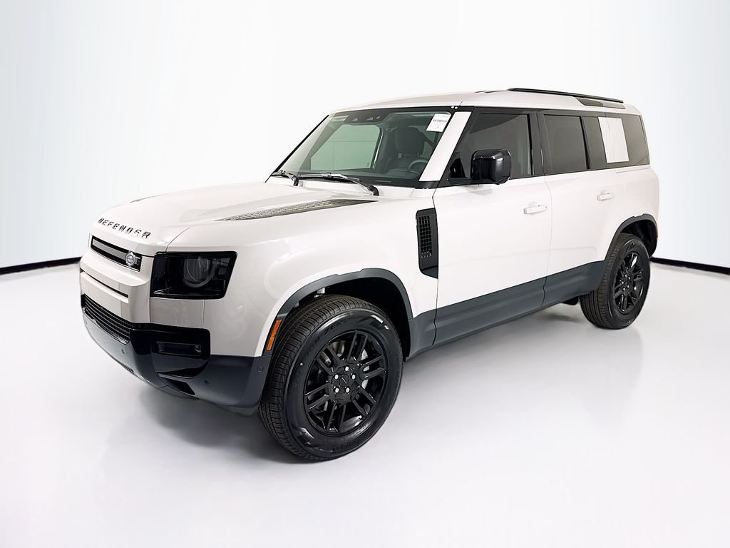 Defender 110 | Land Rover Chandler