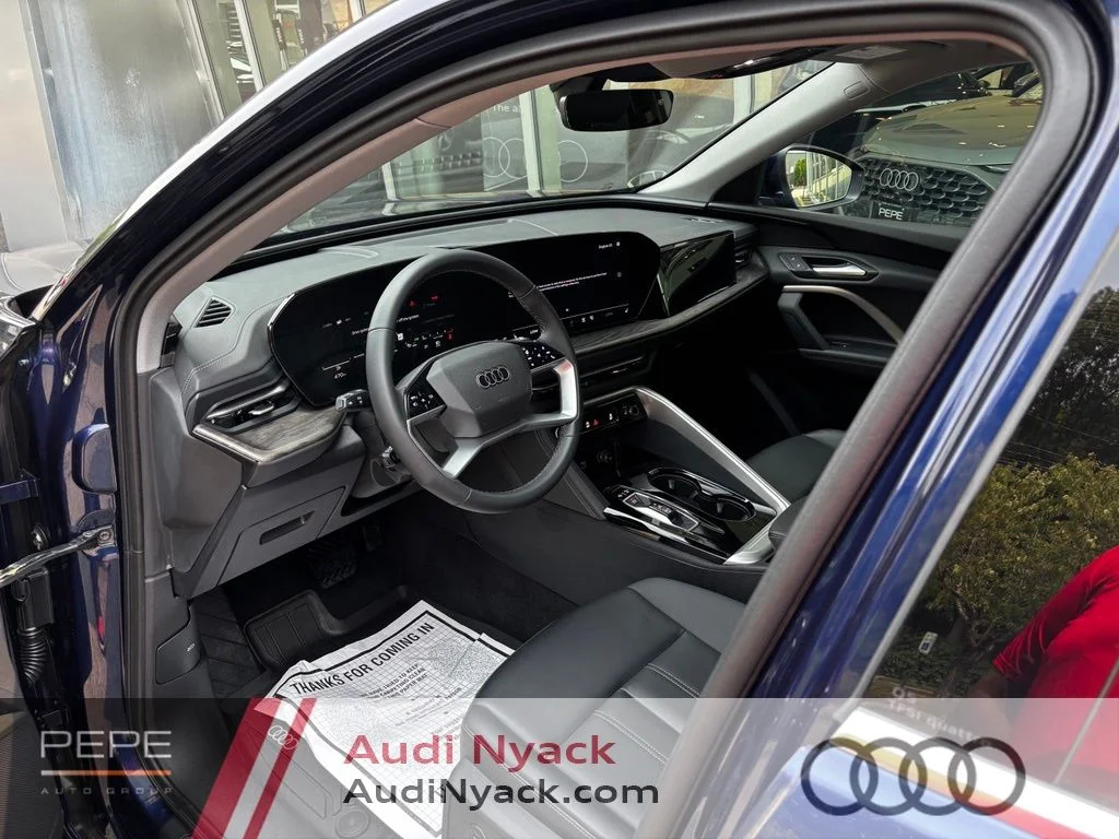 Used 2025 Blue Audi 2.0T Premium image 11