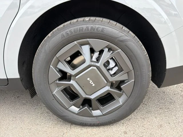 New 2026 White Kia EX image 25