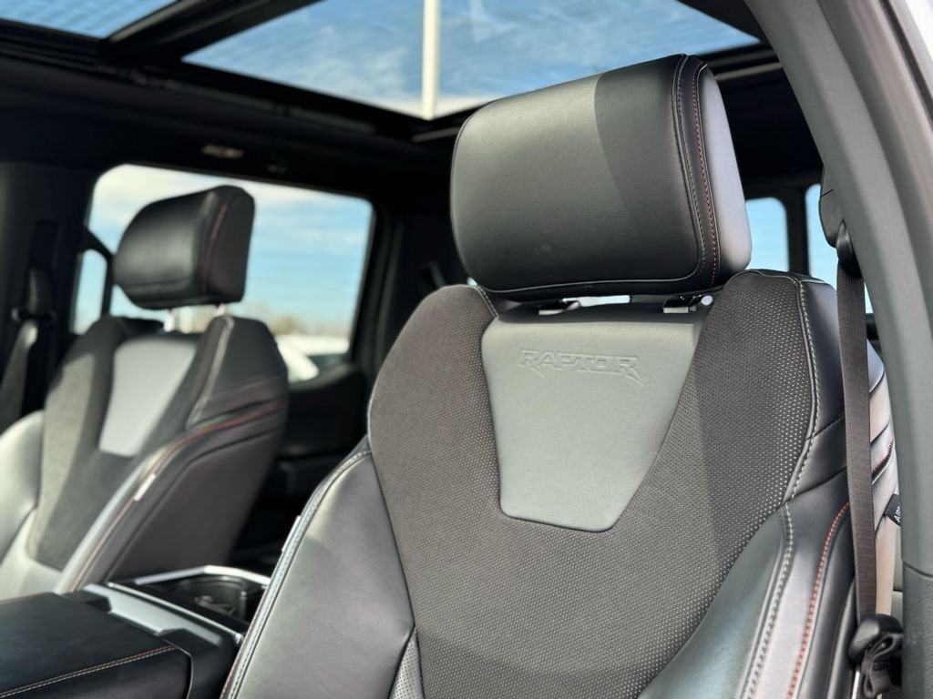 Used 2025 Gray Metallic Ford Raptor image 28