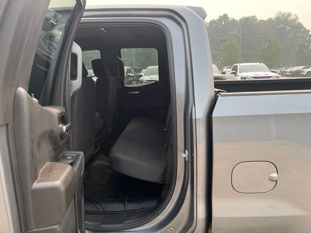 Used 2021 Steel Metallic Chevrolet Custom image 27