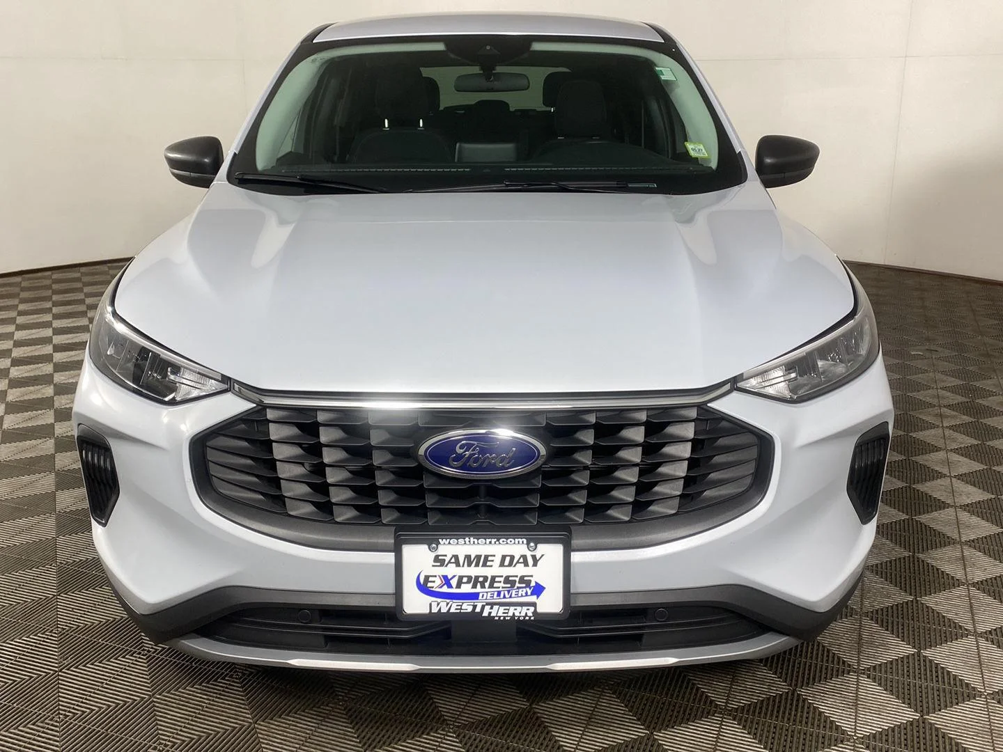 Used 2025 Space Silver Ford Active image 25