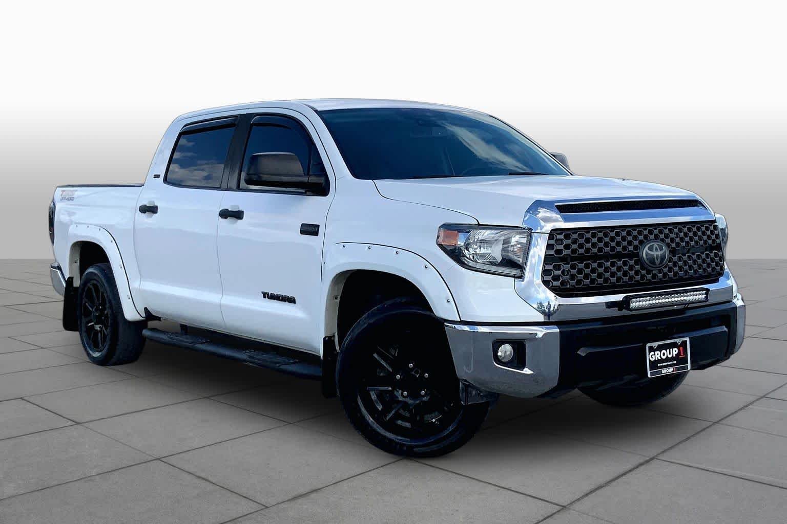 Used 2020 Super White Toyota SR5 image 3