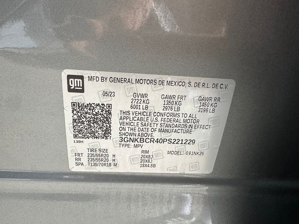 Used 2023 Gray Chevrolet LT image 39