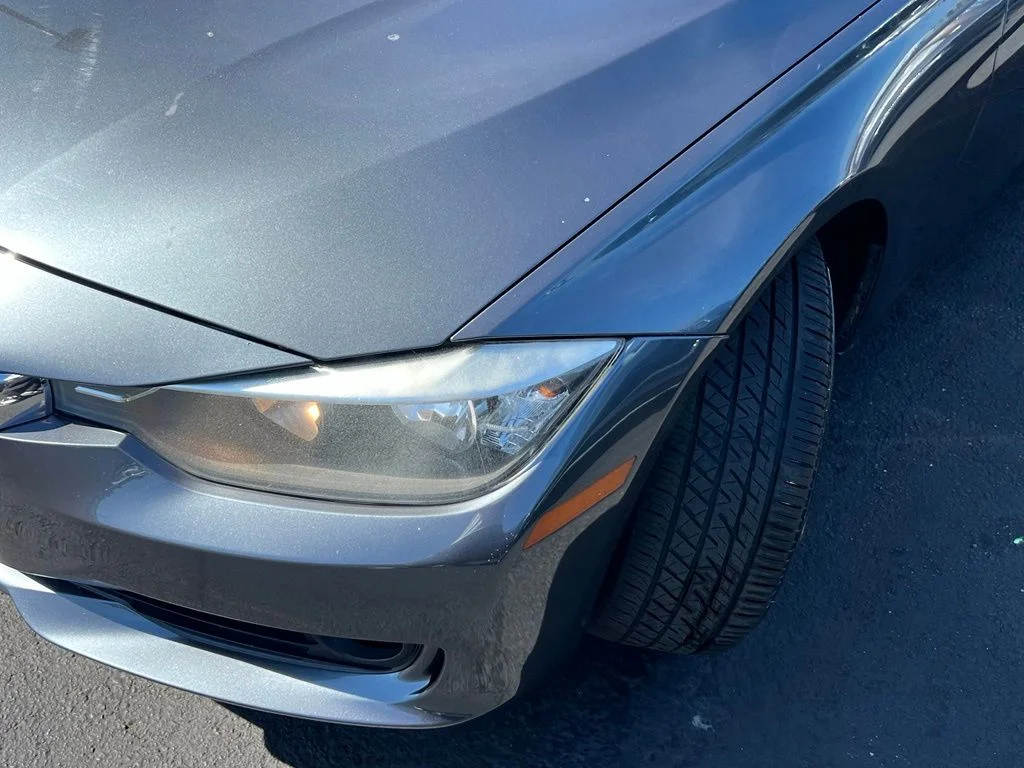 Used 2013 Mineral Gray Metallic BMW 328i xDrive image 3