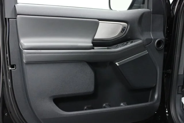 New 2026 Agate Black Metallic Ford Active image 35