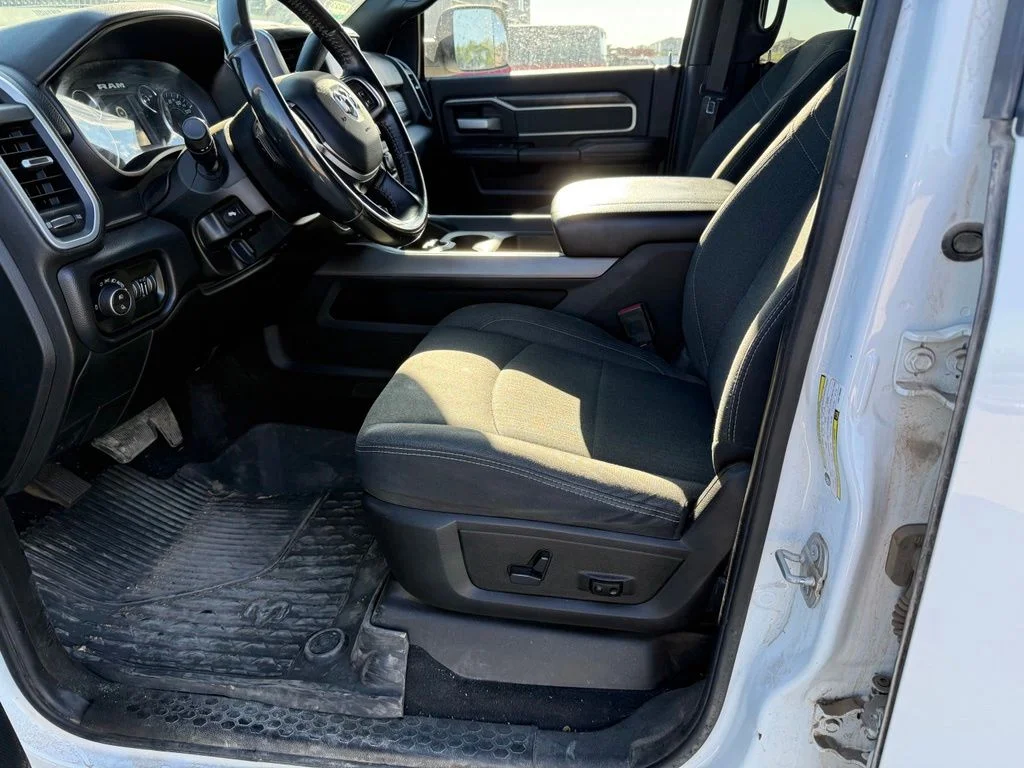 Used 2020 White Ram Big Horn image 5