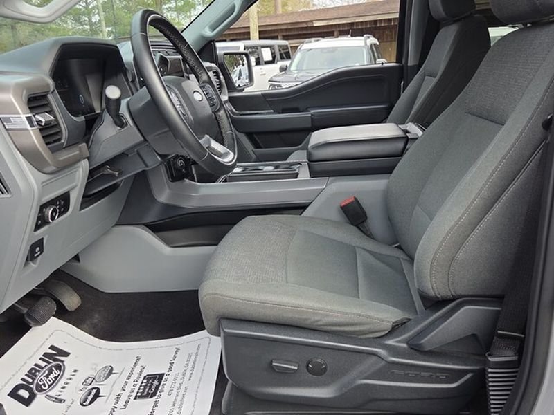 Used 2024 Iconic Silver Metallic Ford XLT image 6