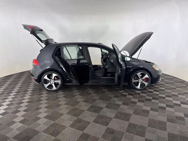 Used 2017 Black Volkswagen S image 15