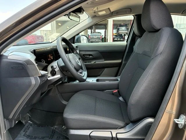 New 2026 Canyon Bronze Metallic Nissan S image 7