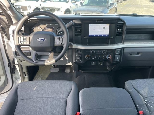 New 2026 Oxford White Ford F-350® XL image 5