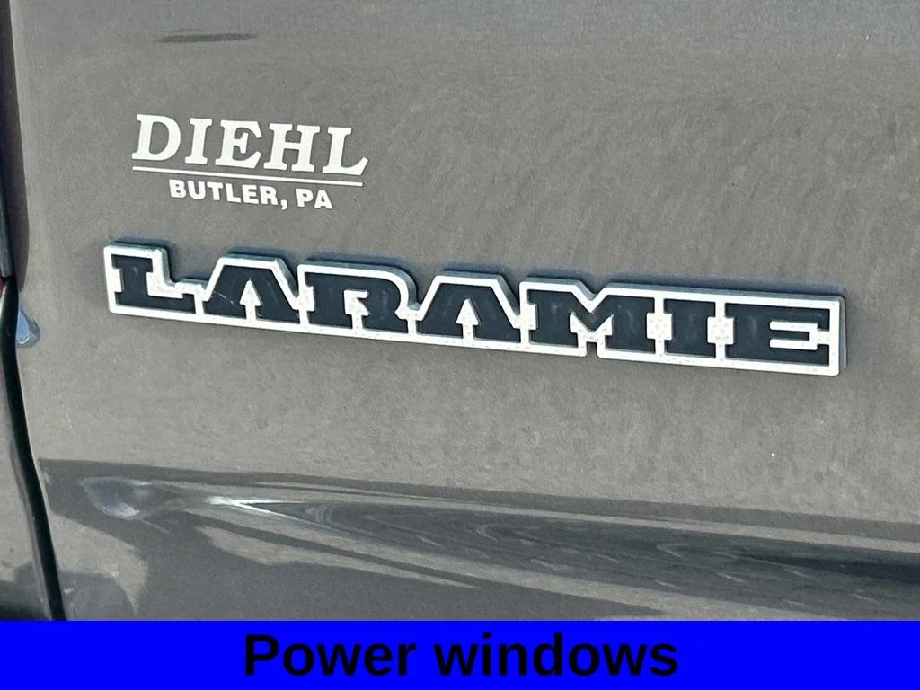 Used 2022 Granite Crystal Clearcoat Metallic Ram Laramie image 11
