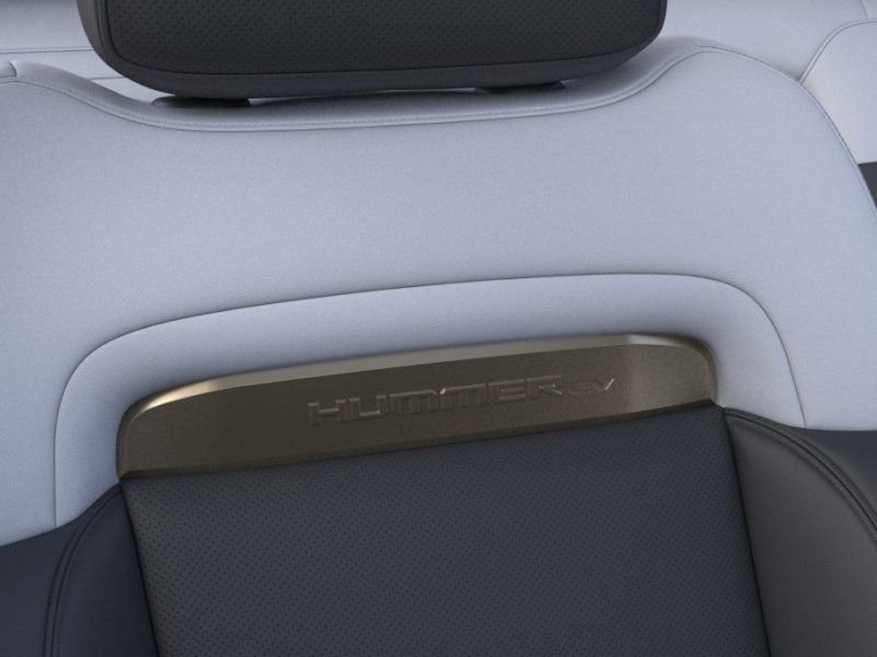 2024 GMC HUMMER EV SUV - Image 30