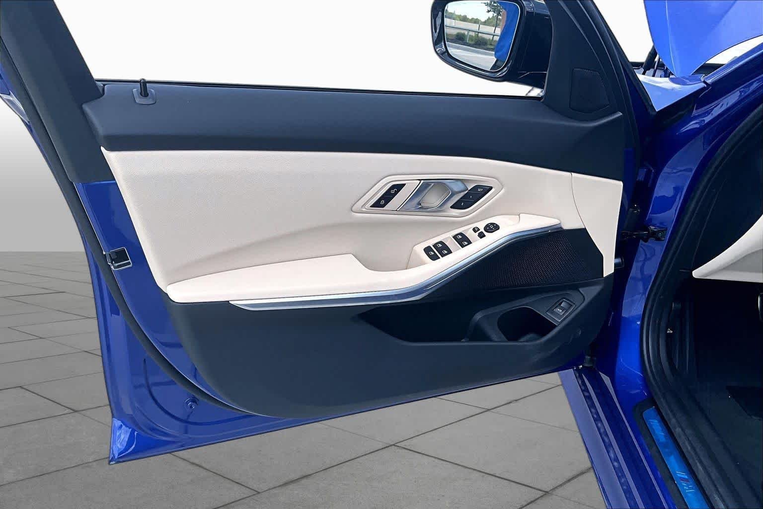 Used 2026 Portimao Blue Metallic BMW 330i image 24
