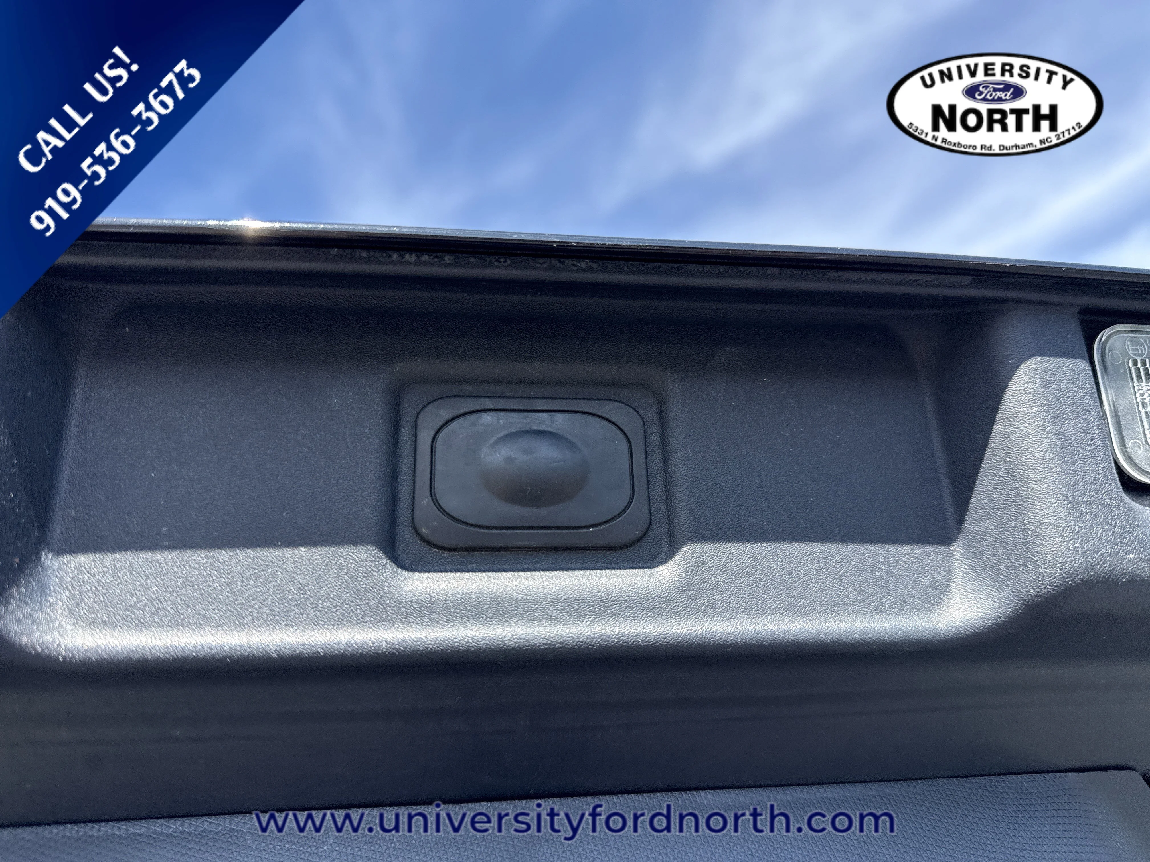 Used 2025 Shadow Black Ford Select image 44