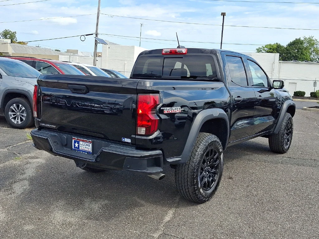 Used 2024 Black Chevrolet Trail Boss image 11