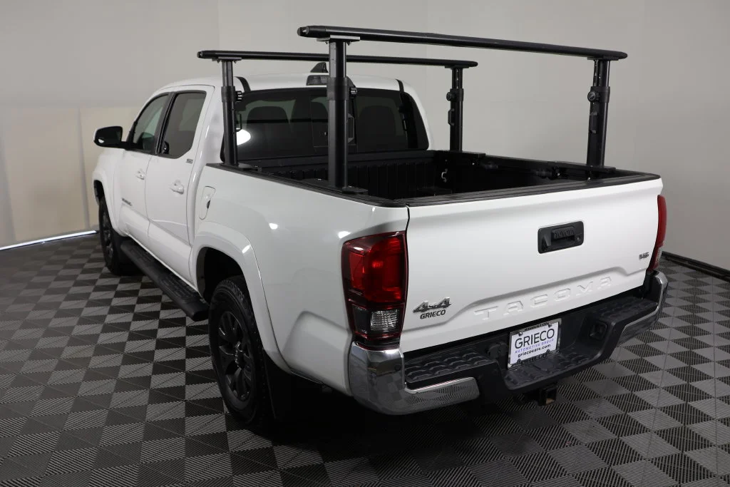 Used 2023 Ice Toyota SR5 image 6