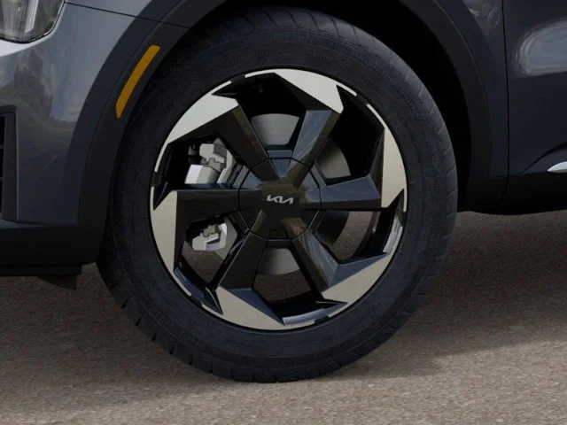 New 2026 Gray Kia EX image 9