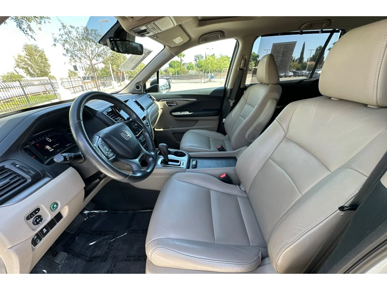 Used 2019 White Diamond Pearl Honda EX-L w/Navi & RES image 7