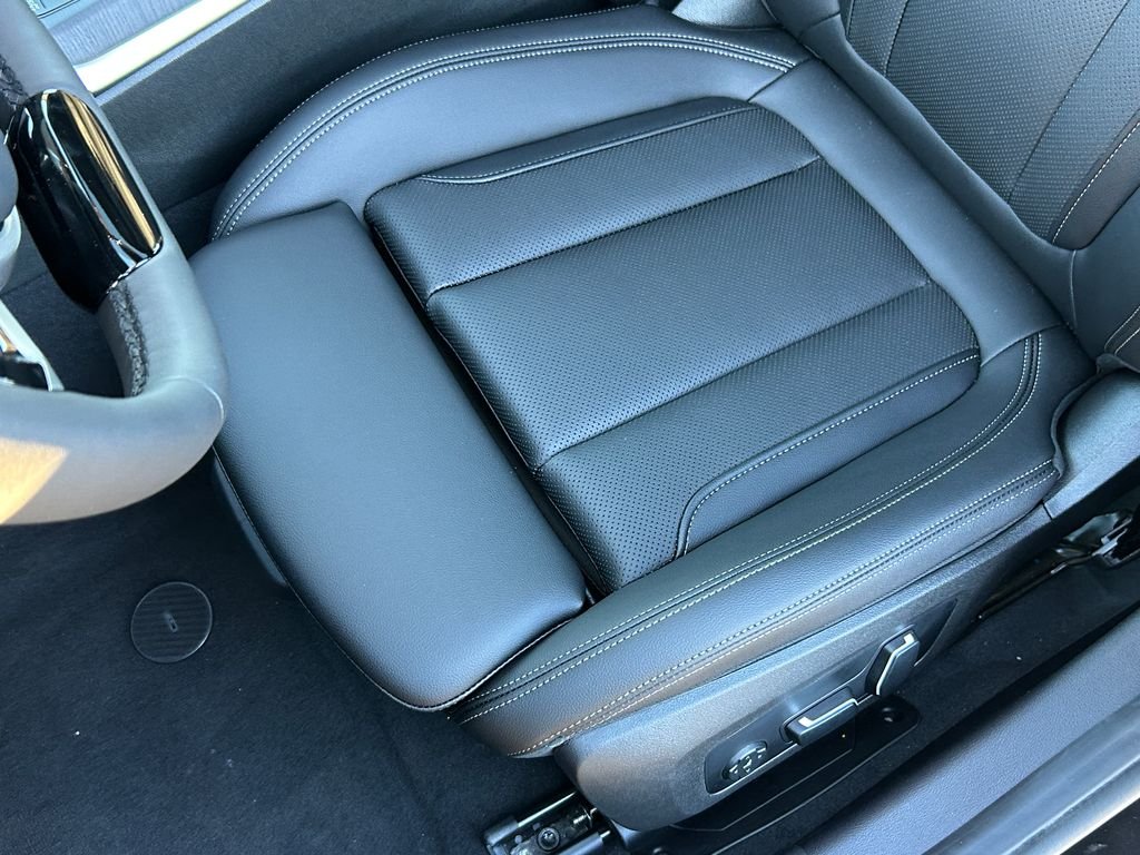 New 2026 Jet Black BMW 330i image 15