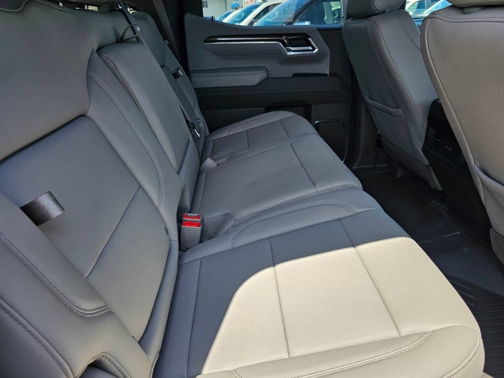 New 2026 Summit White Chevrolet LT Trail Boss image 12