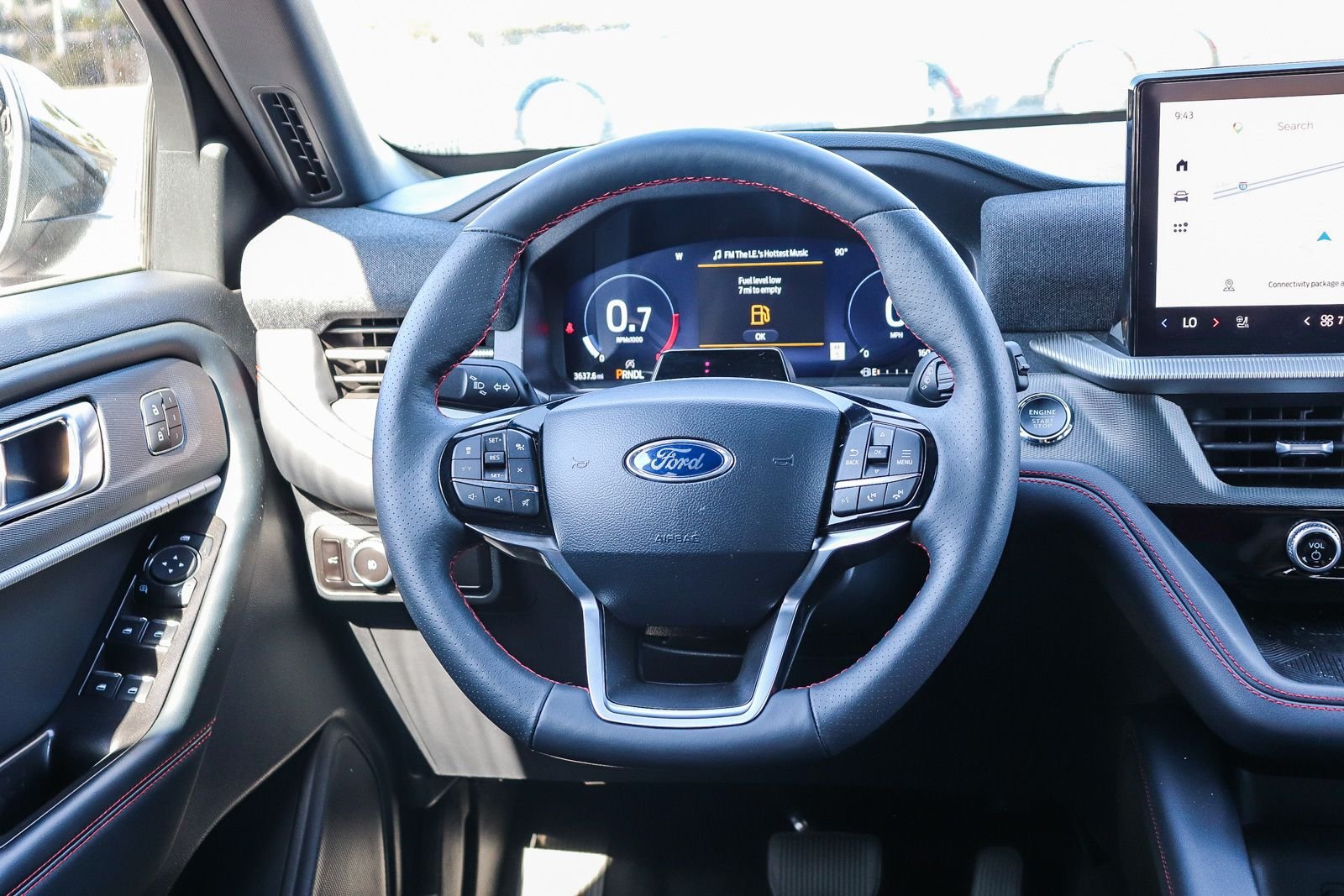 2026 Ford Explorer ST-LINE - Photo 15