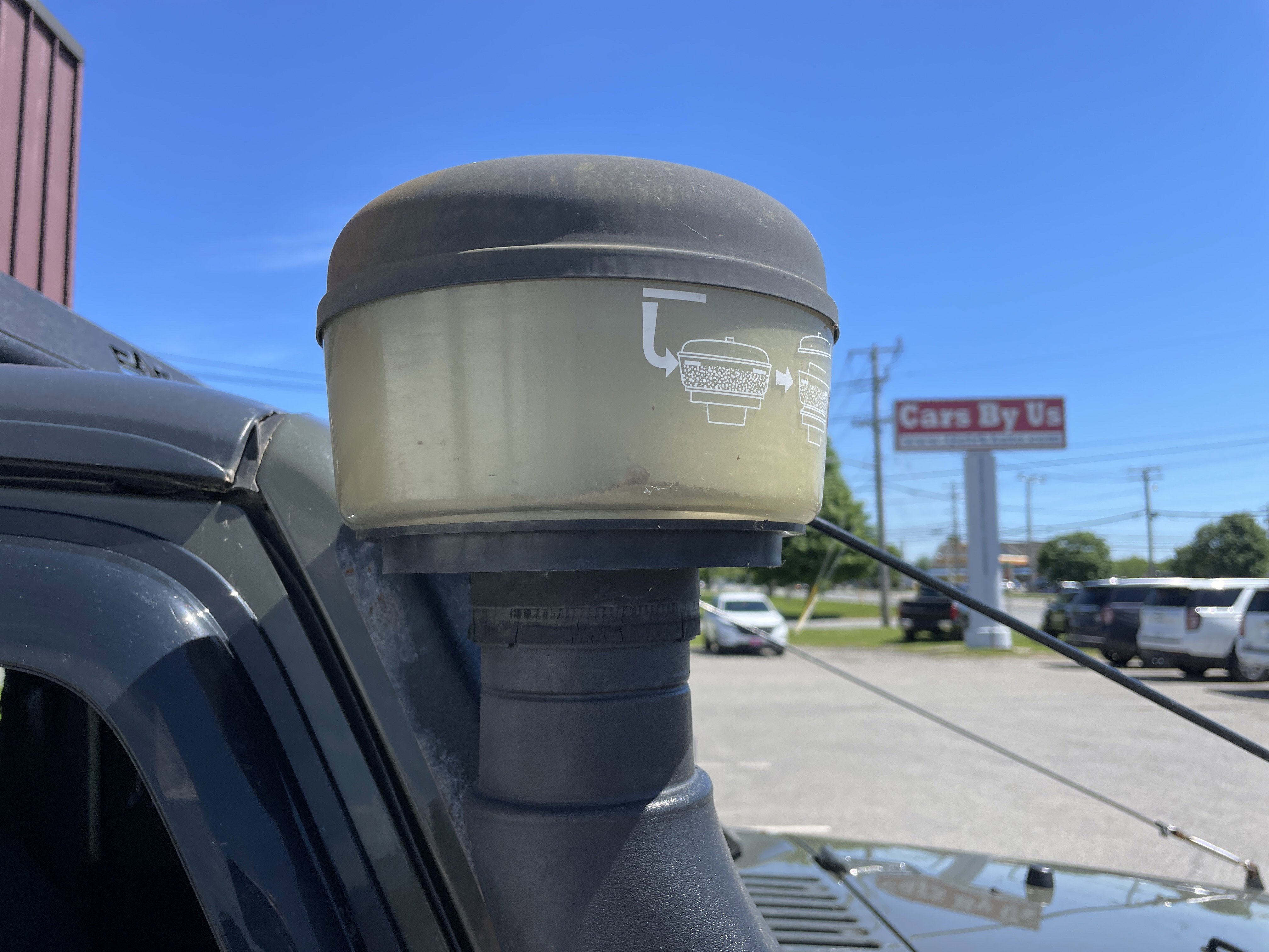 Used 2015 Tank Clearcoat Jeep Rubicon image 6